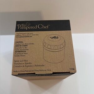 Pampered Chef Spiral and Slice NIB